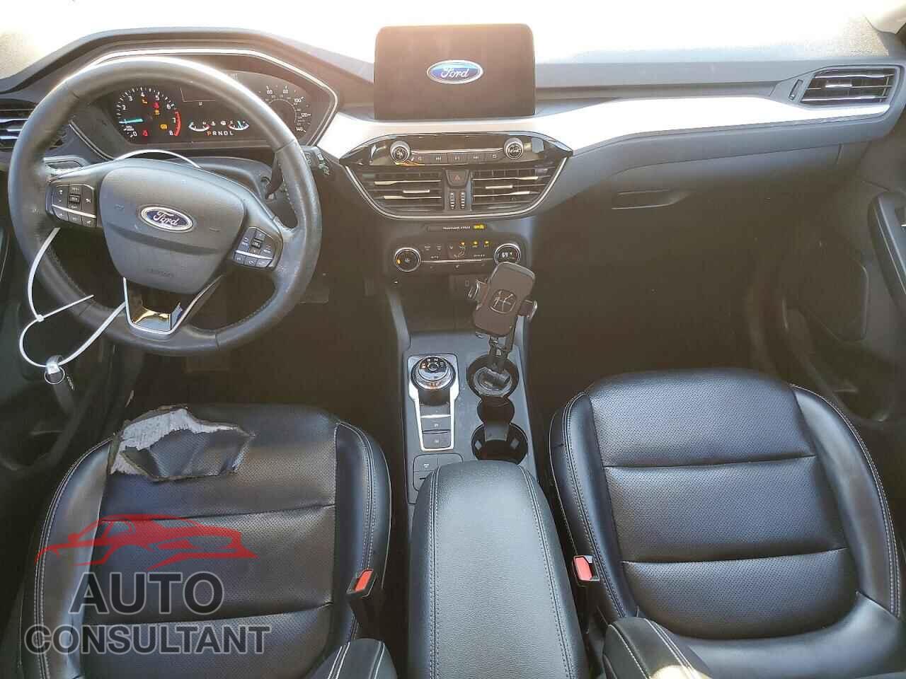 FORD ESCAPE 2020 - 1FMCU0H69LUA31850