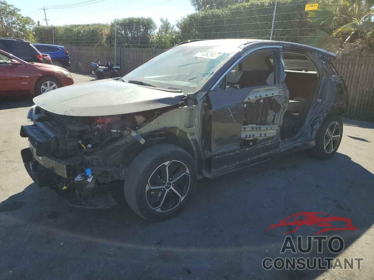 KIA NIRO 2023 - KNDCR3LE7P5043792