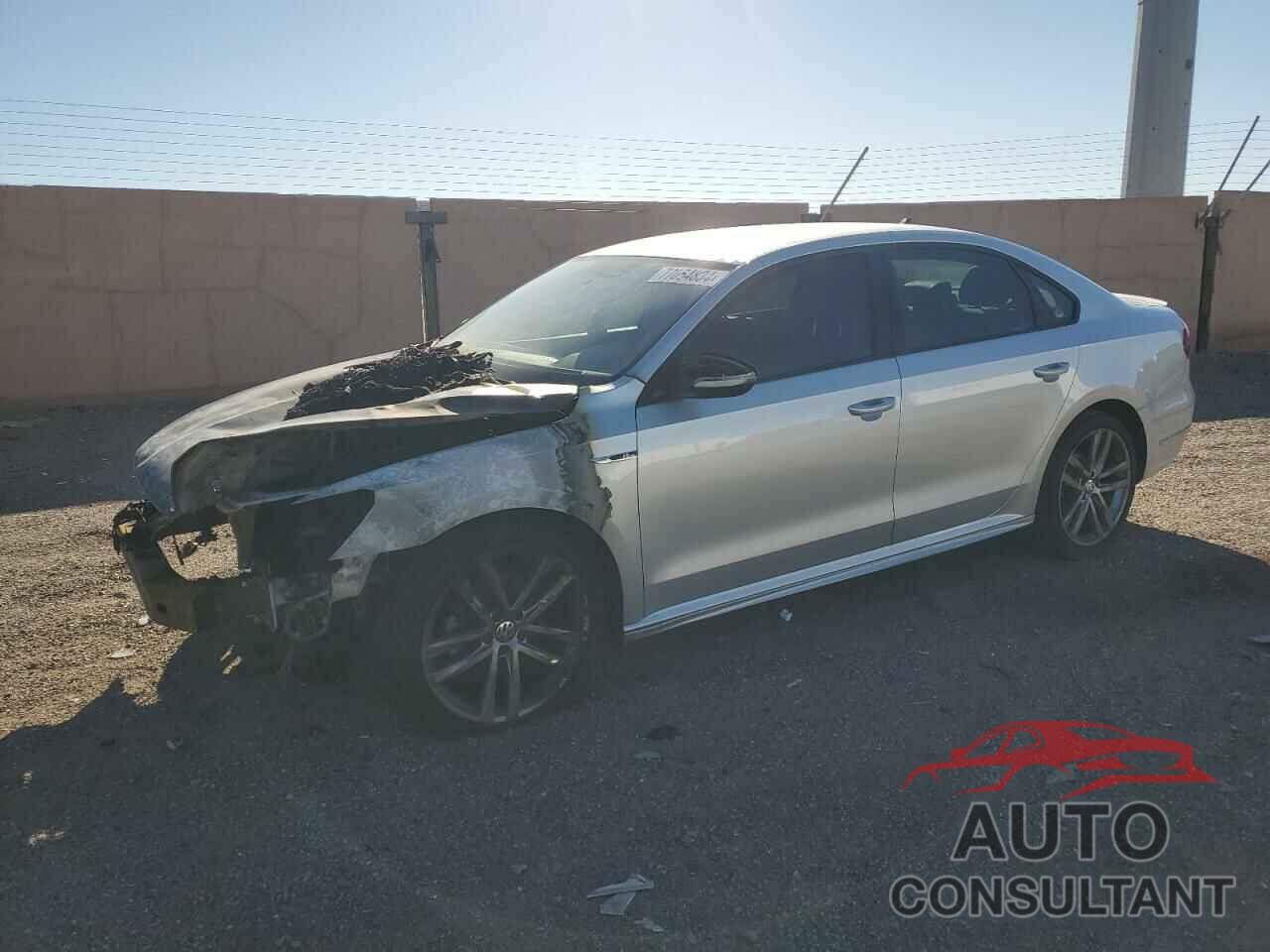 VOLKSWAGEN PASSAT 2018 - 1VWAA7A36JC017594