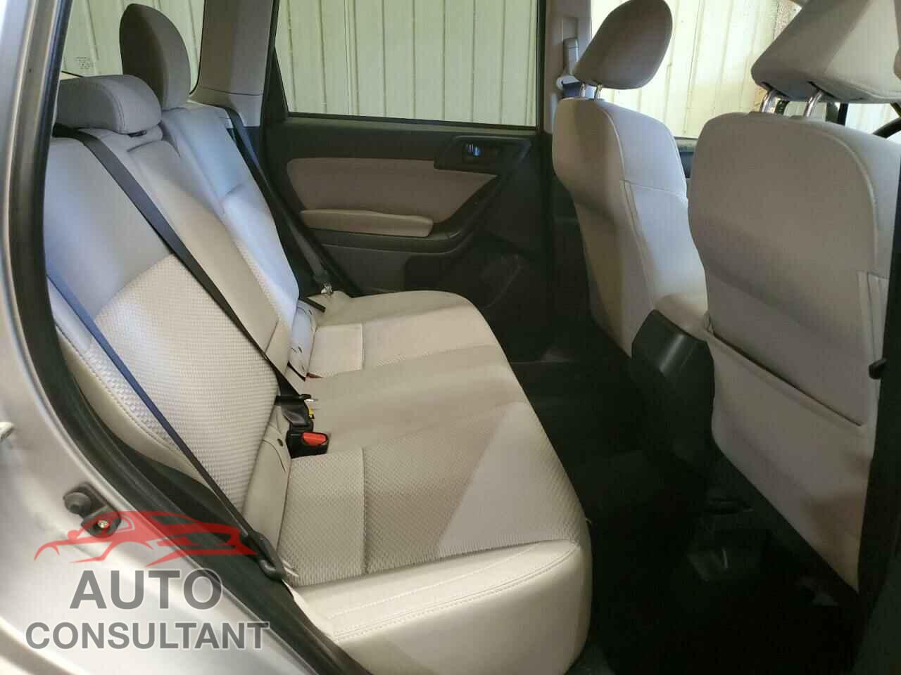 SUBARU FORESTER 2017 - JF2SJAEC0HH519319