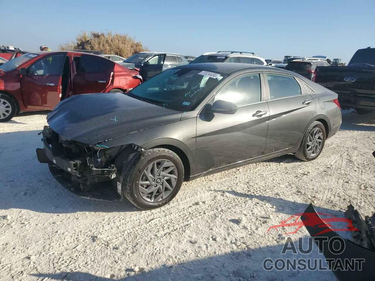 HYUNDAI ELANTRA 2024 - KMHLM4DG7RU648601