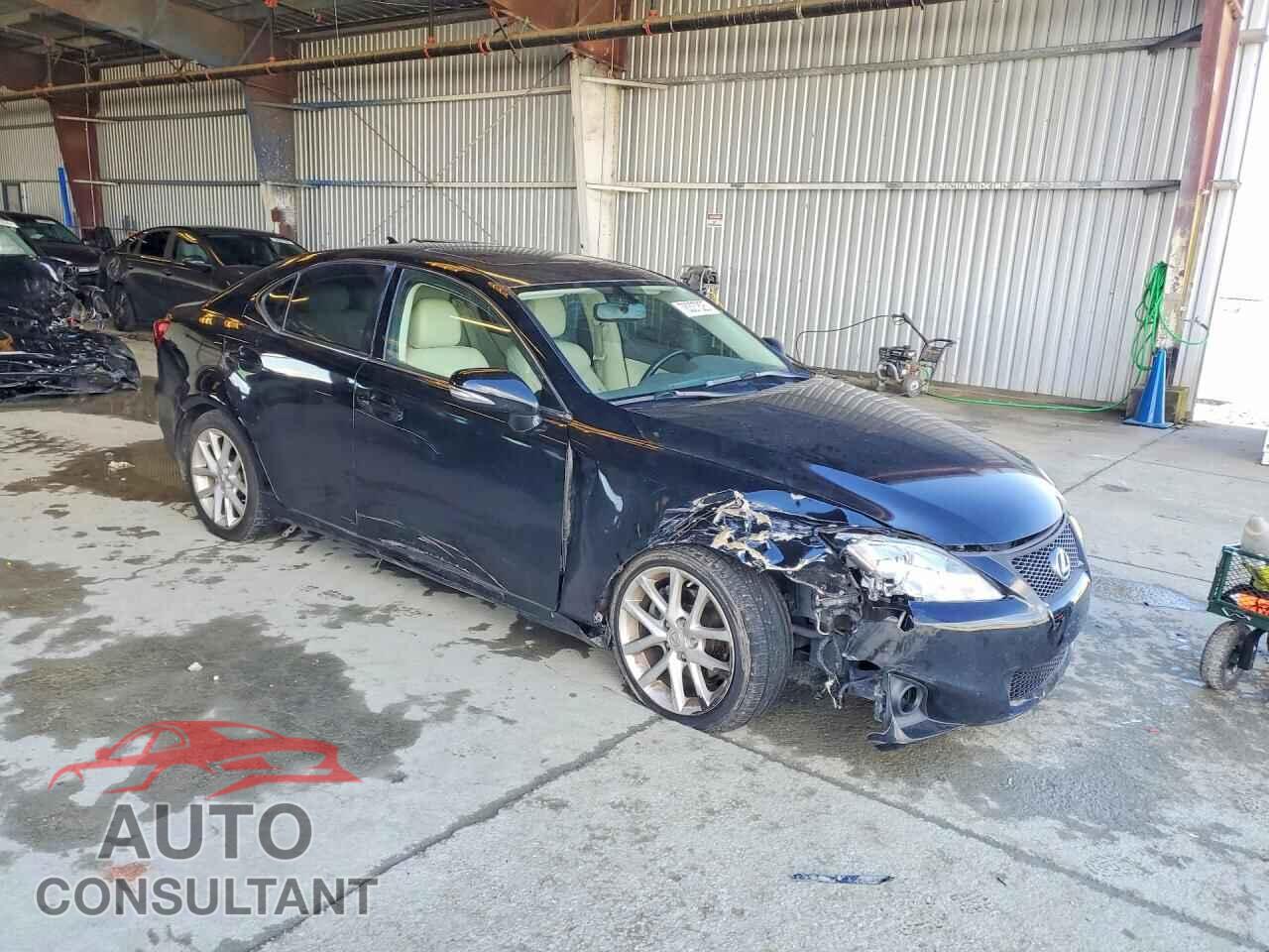 LEXUS IS 2011 - JTHBF5C26B5134503