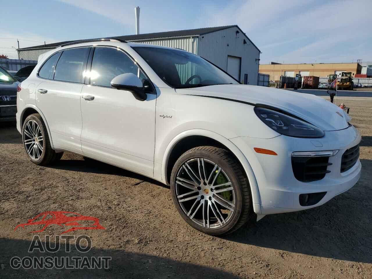 PORSCHE CAYENNE 2017 - WP1AE2A28HLA74518