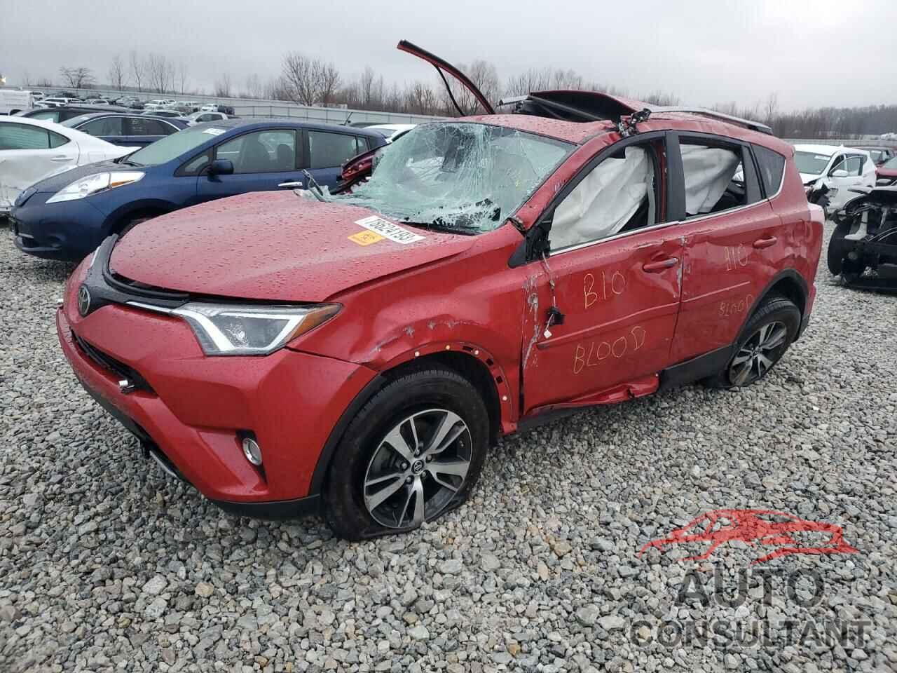 TOYOTA RAV4 2017 - JTMRFREV6HJ140445