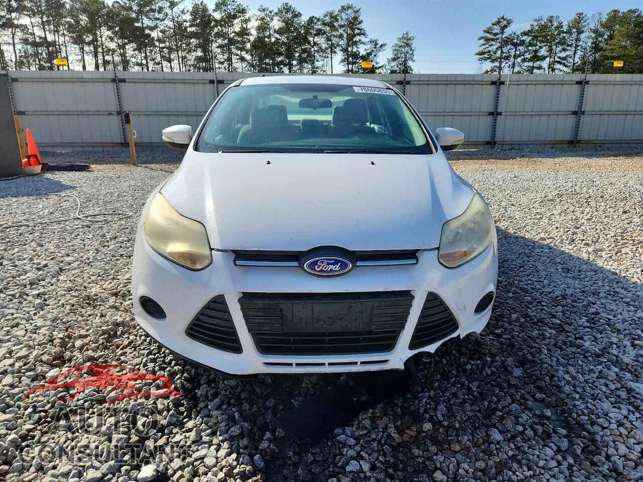 FORD FOCUS 2014 - 1FADP3F22EL368733