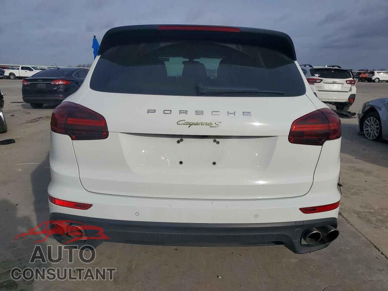 PORSCHE CAYENNE 2016 - WP1AE2A24GLA59562