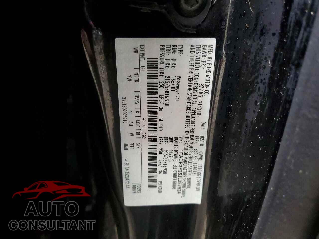 FORD FOCUS 2018 - 1FADP3F25JL257524