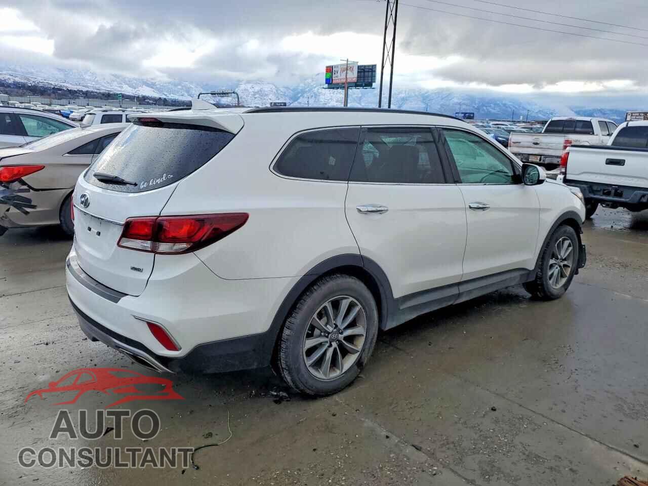 HYUNDAI SANTA FE 2017 - KM8SMDHF8HU228518