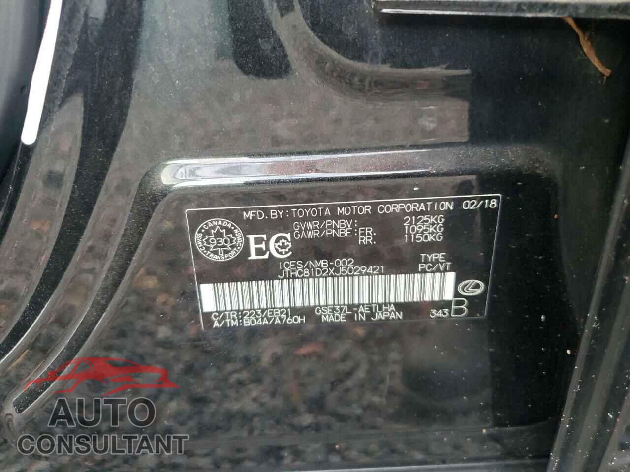 LEXUS IS 2018 - JTHC81D2XJ5029421