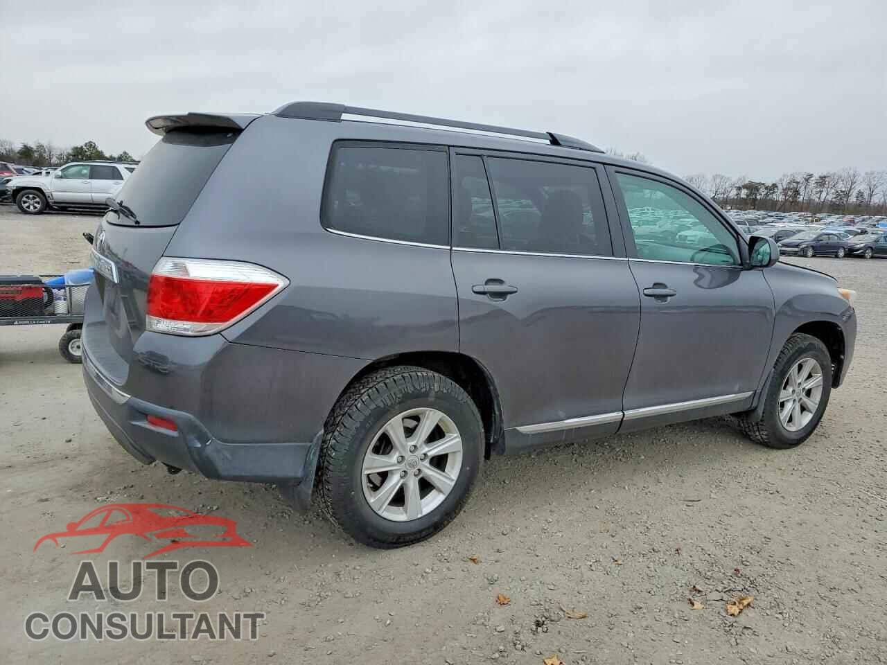 TOYOTA HIGHLANDER 2011 - 5TDBK3EHXBS067434
