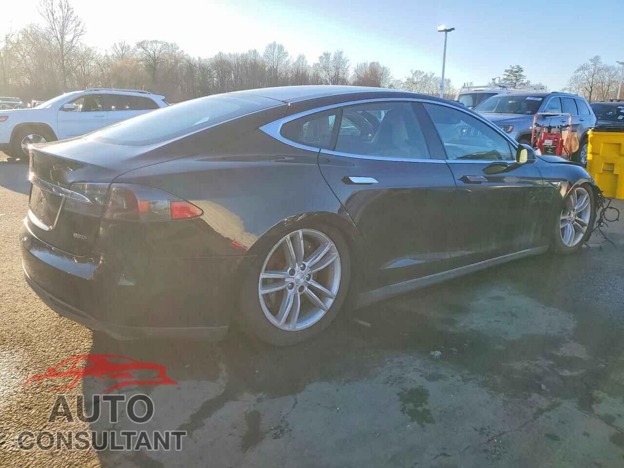 TESLA MODEL S 2015 - 5YJSA1H21FF096555