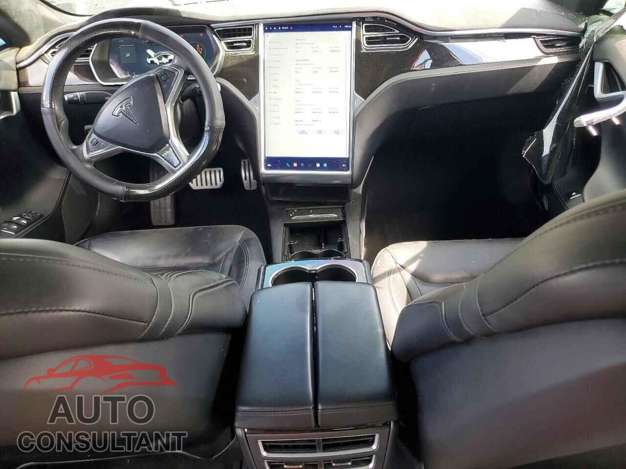 TESLA MODEL S 2016 - 5YJSA1E44GF133007