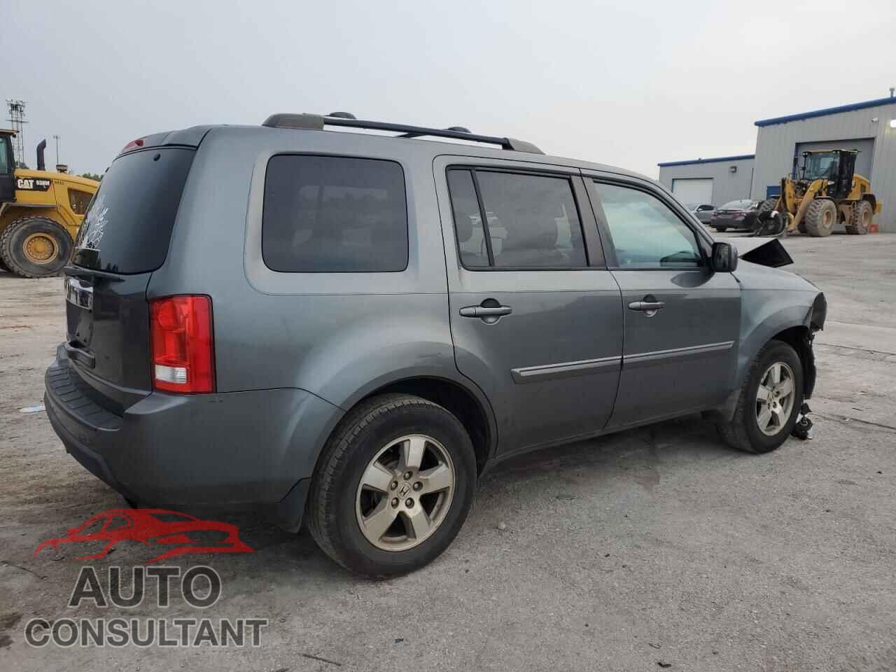 HONDA PILOT 2011 - 5FNYF3H55BB013432