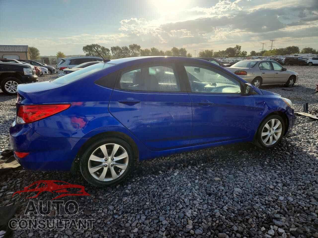 HYUNDAI ACCENT 2013 - KMHCU4AEXDU340155
