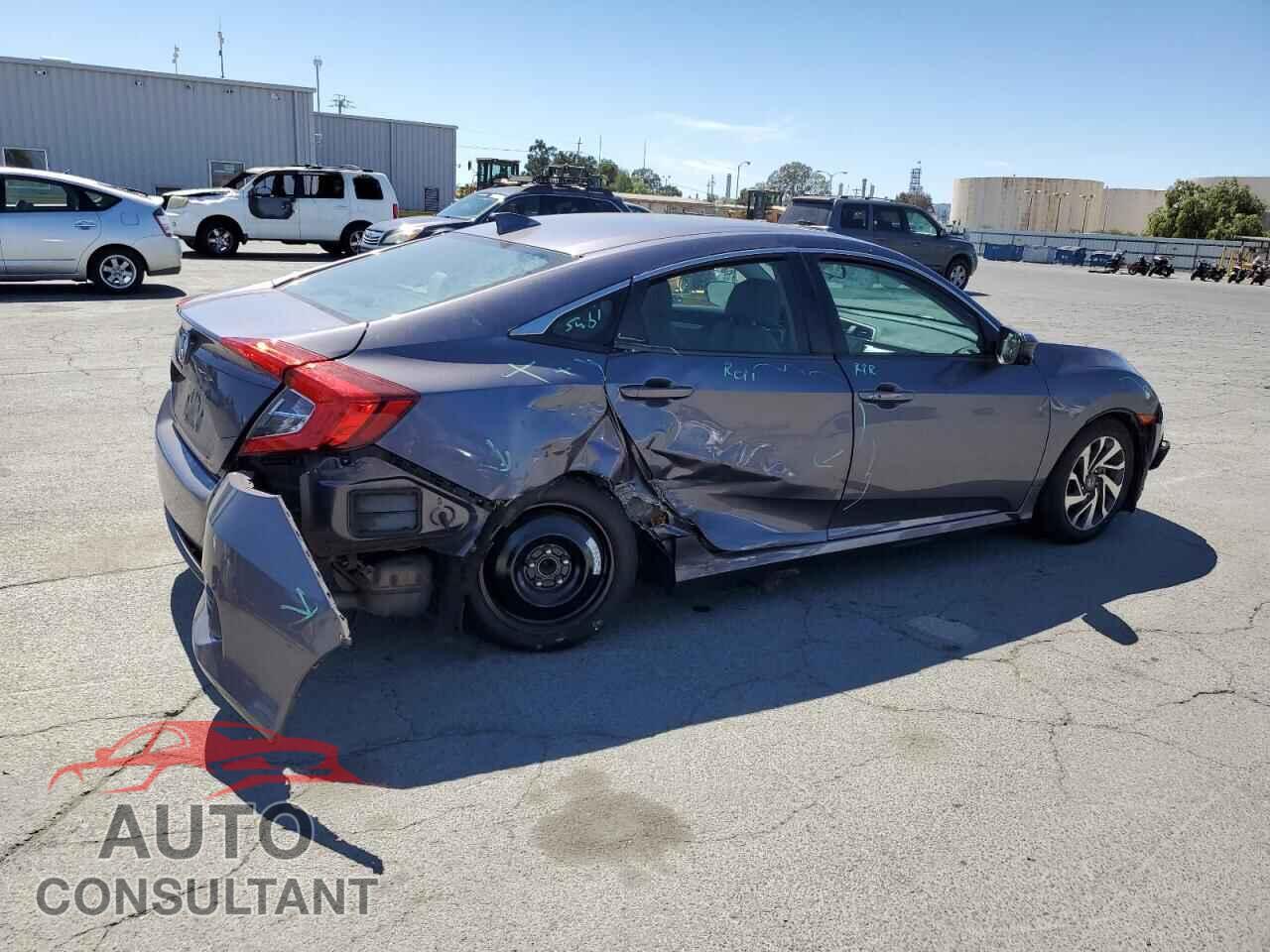 HONDA CIVIC 2017 - 19XFC2F77HE232020