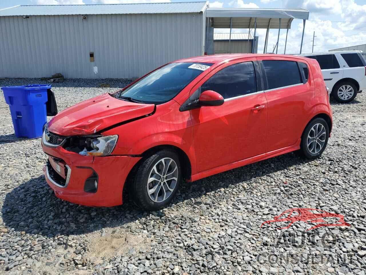 CHEVROLET SONIC 2017 - 1G1JD6SH5H4168552