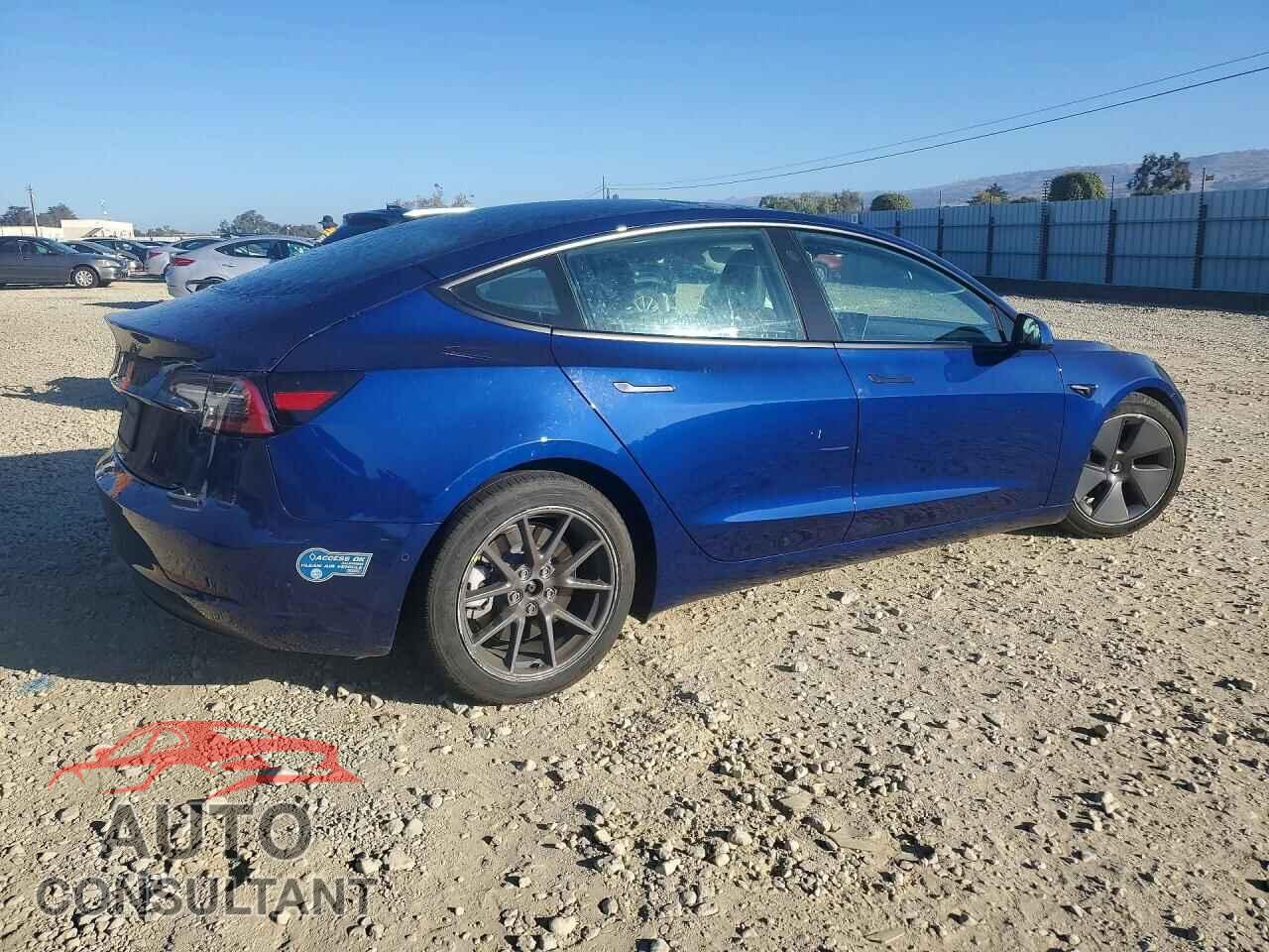 TESLA MODEL 3 2021 - 5YJ3E1EA8MF027167