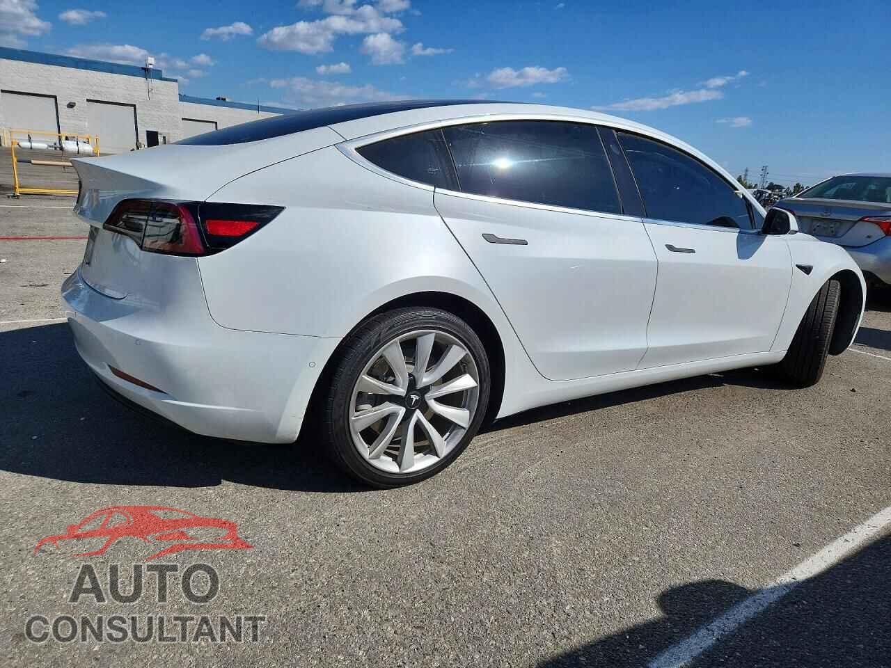 TESLA MODEL 3 2018 - 5YJ3E1EA3JF051601