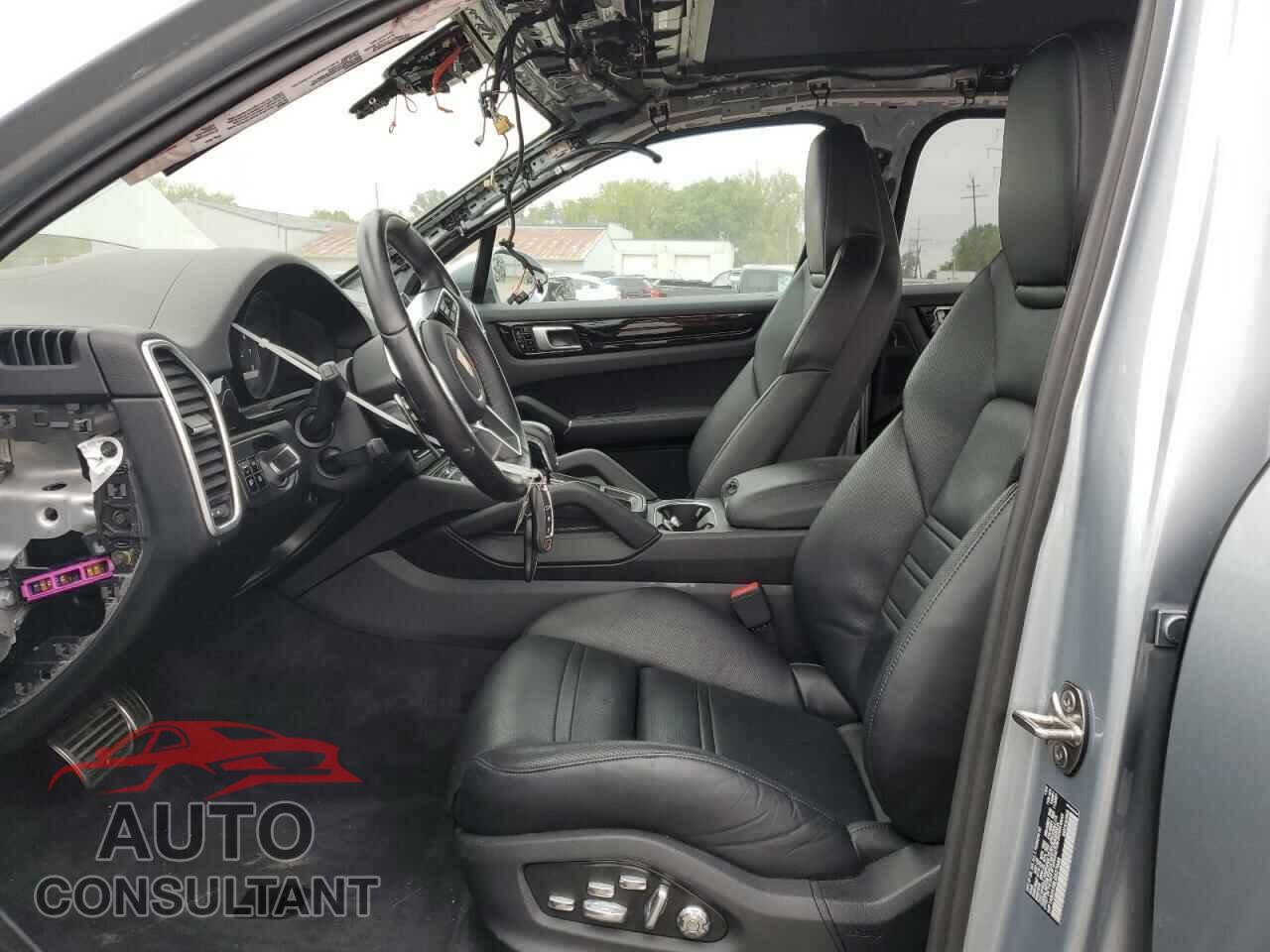 PORSCHE CAYENNE 2020 - WP1AB2AY8LDA27666