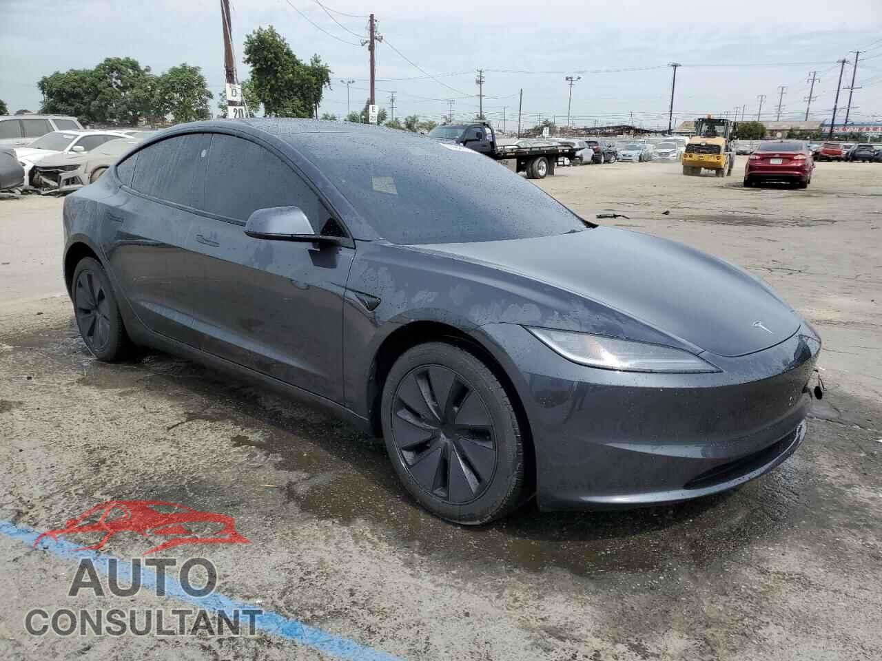 TESLA MODEL 3 2025 - 5YJ3E1EA4SF982965