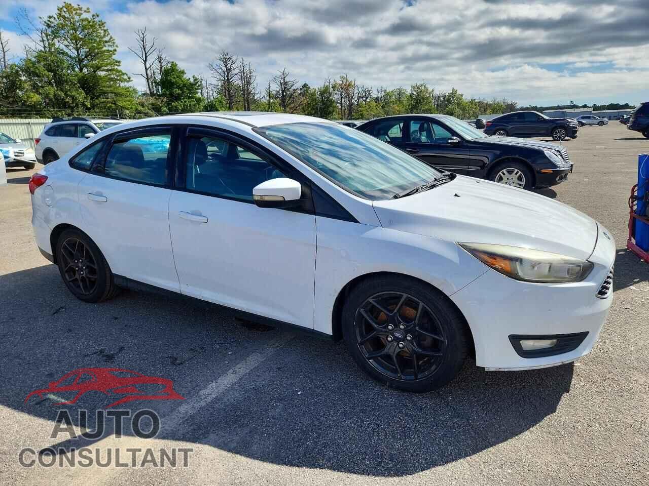 FORD FOCUS 2016 - 1FADP3F21GL223654