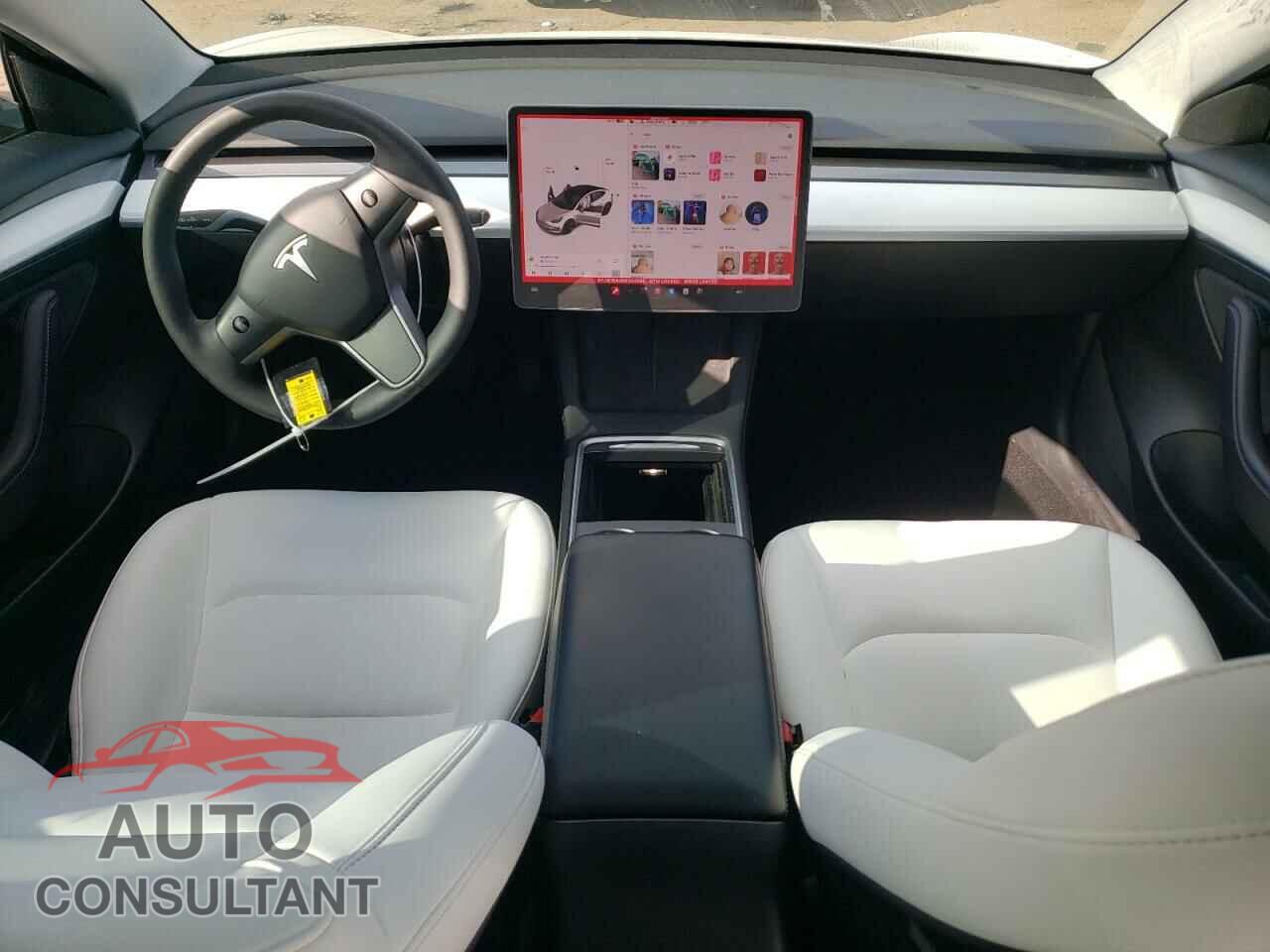 TESLA MODEL 3 2021 - 5YJ3E1EA3MF024595