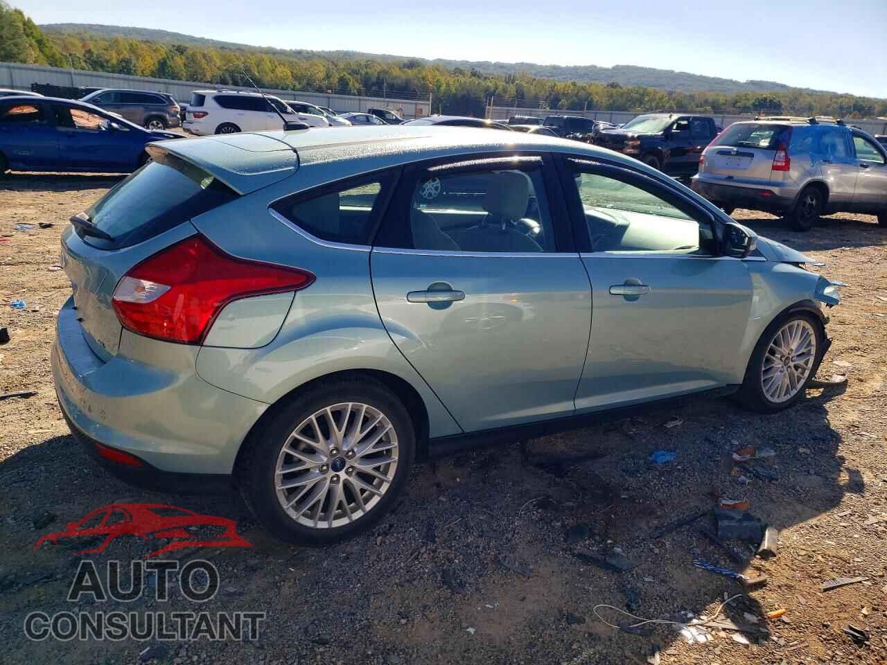 FORD FOCUS 2012 - 1FAHP3M21CL200115