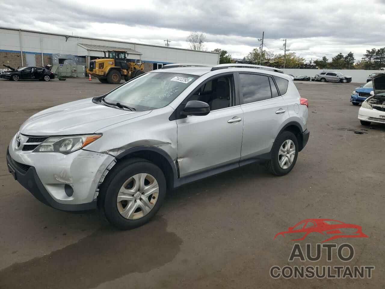 TOYOTA RAV4 2015 - 2T3BFREV7FW352335