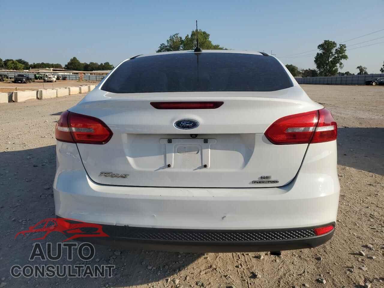FORD FOCUS 2016 - 1FADP3F21GL402096