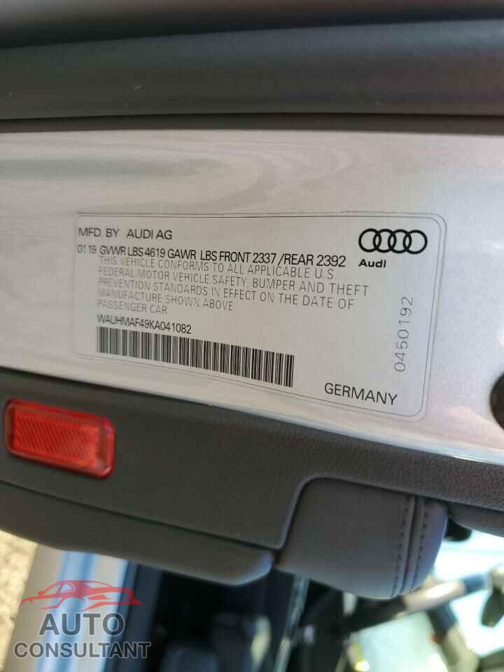 AUDI A4 2019 - WAUHMAF49KA041082