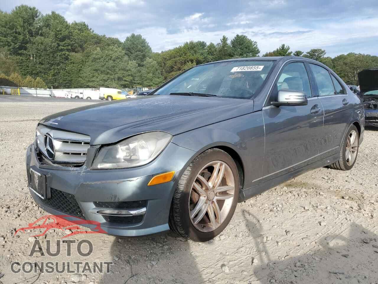 MERCEDES-BENZ C-CLASS 2012 - WDDGF8BB2CR226251
