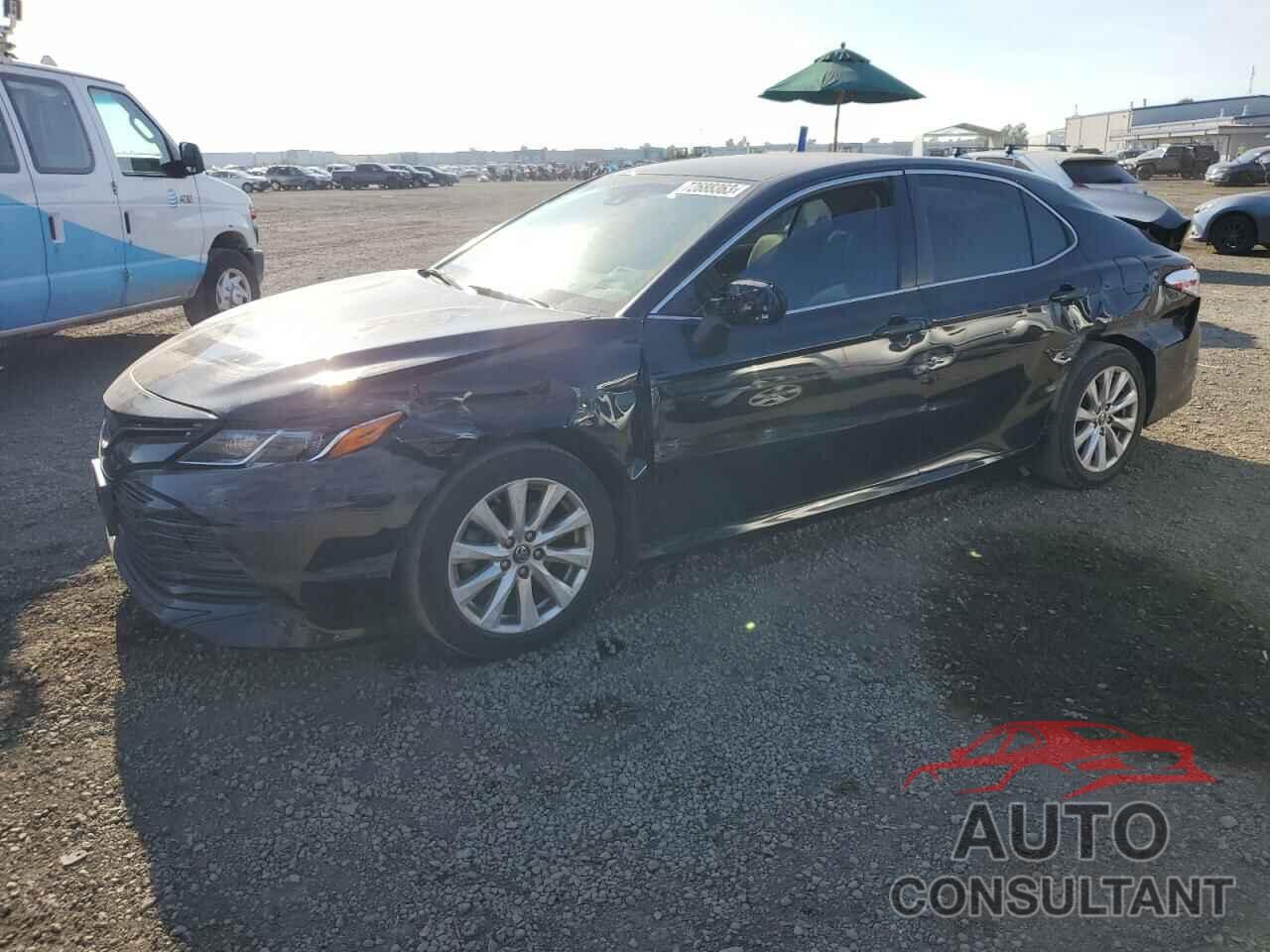 TOYOTA CAMRY 2018 - JTNB11HK9J3037366
