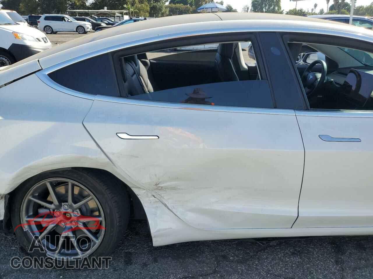 TESLA MODEL 3 2020 - 5YJ3E1EA7LF807613