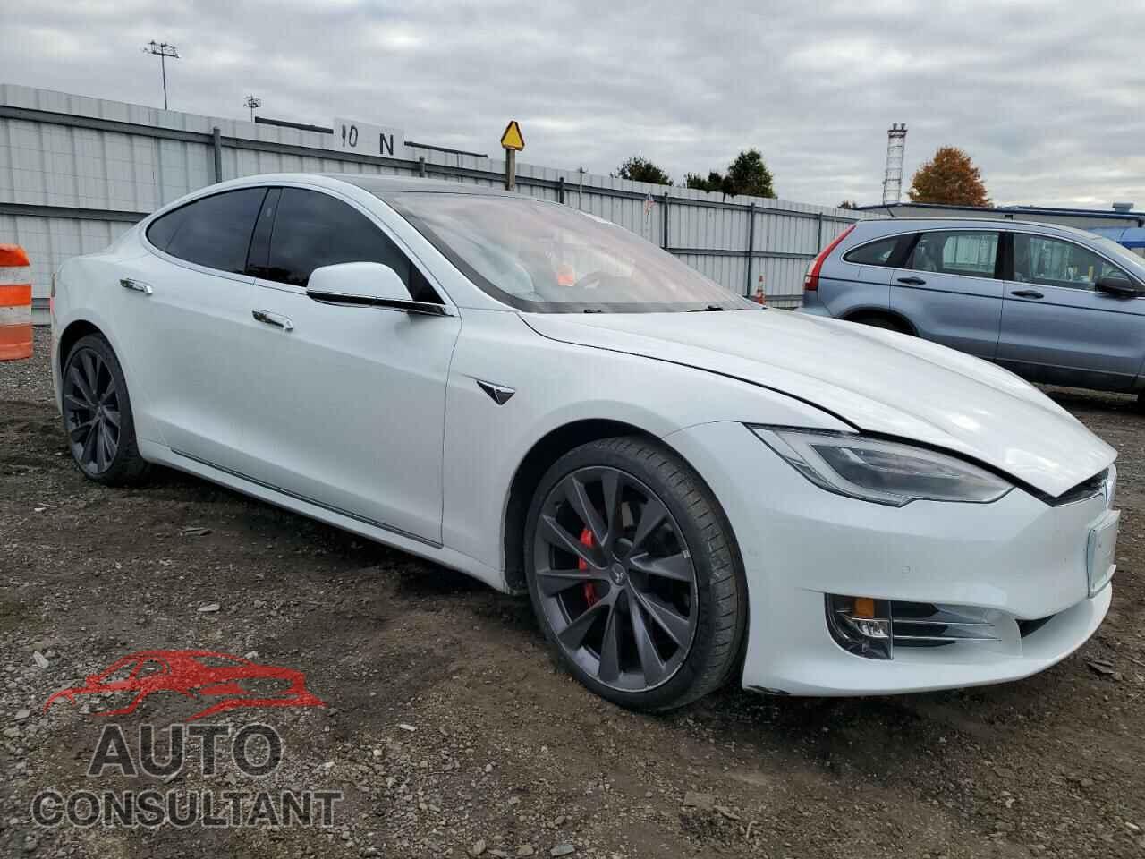 TESLA MODEL S 2020 - 5YJSA1E43LF412247