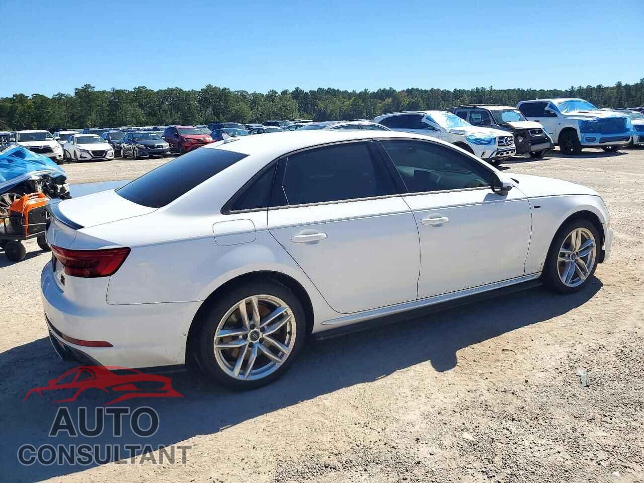 AUDI A4 2017 - WAUDNAF43HN053810
