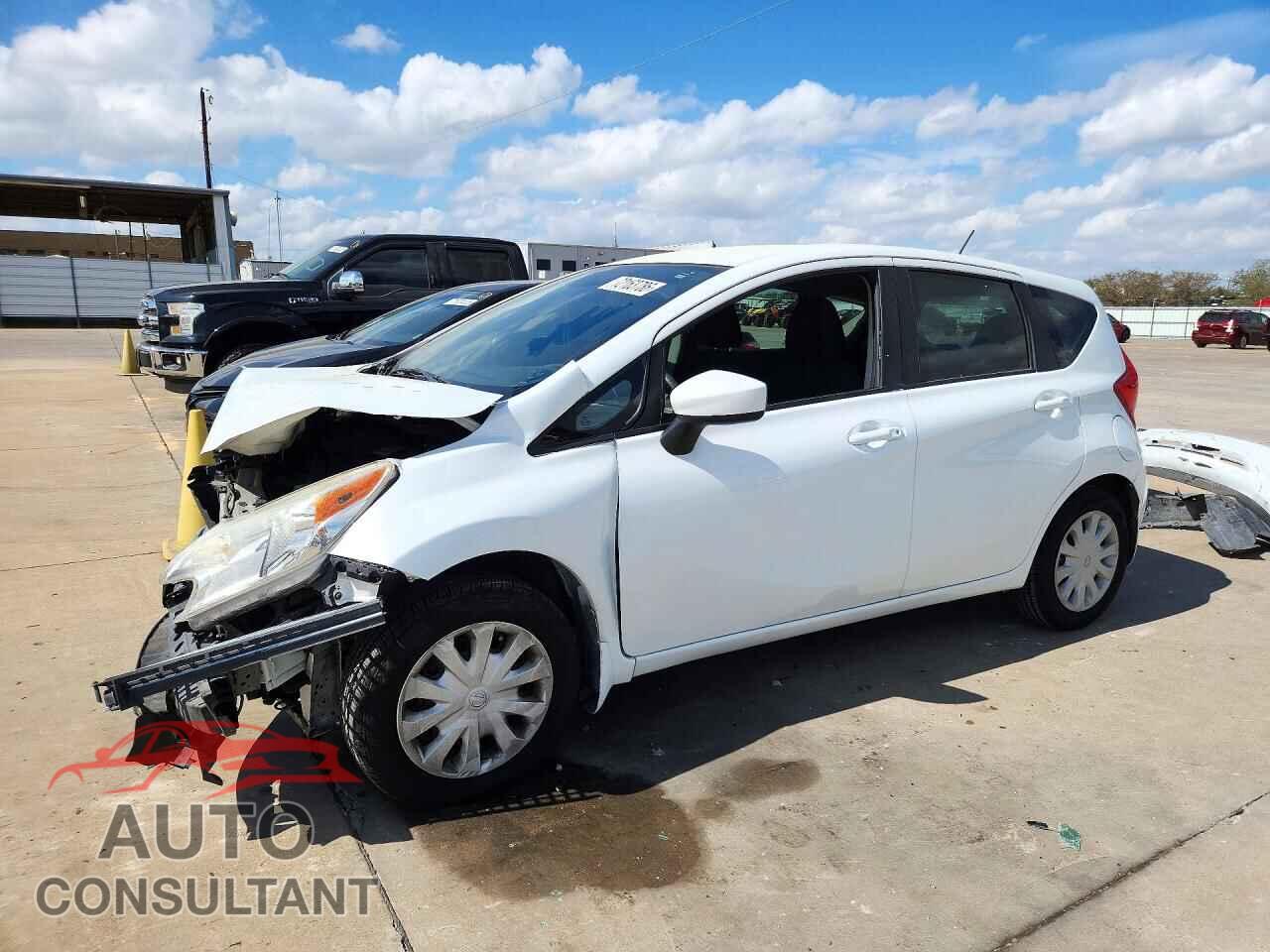 NISSAN VERSA NOTE 2015 - 3N1CE2CP4FL400435