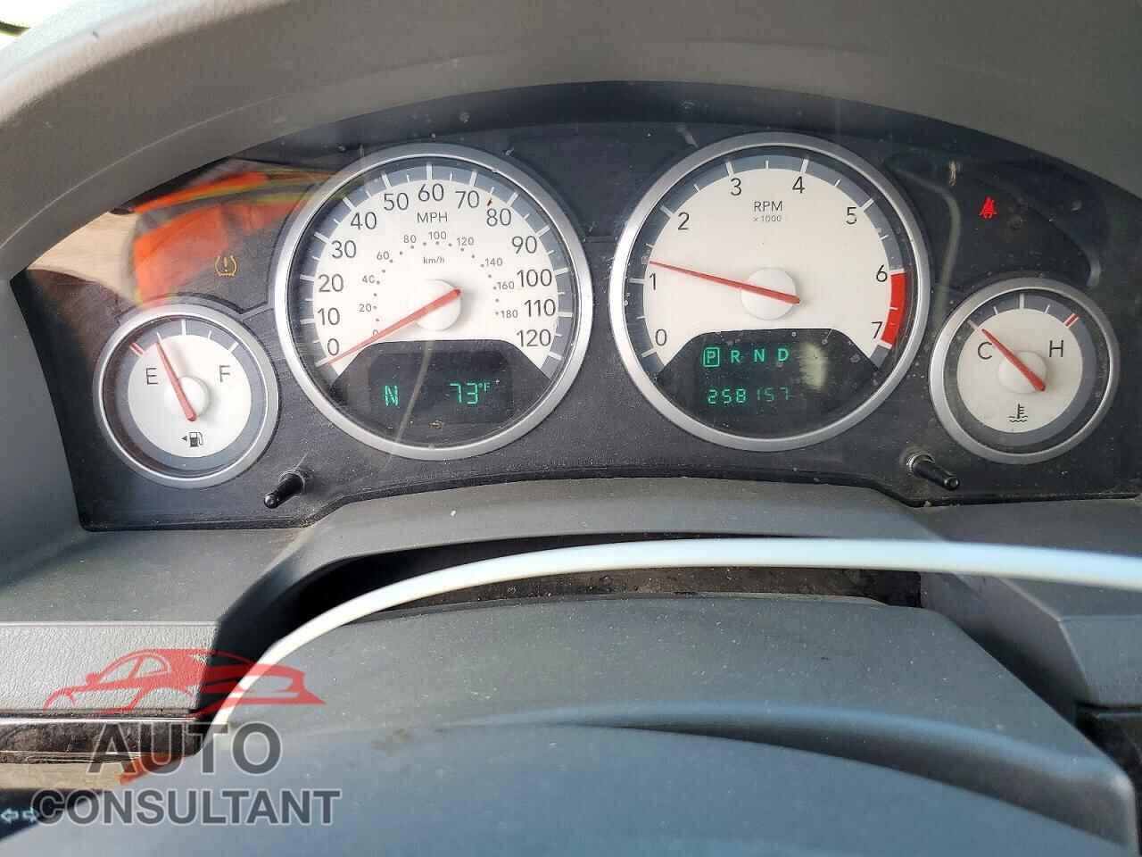 DODGE CARAVAN 2010 - 2D4RN5D12AR411693