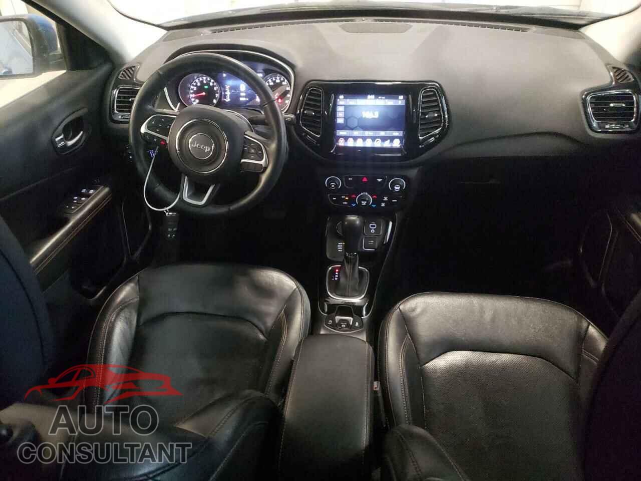 JEEP COMPASS 2018 - 3C4NJDCB2JT329178