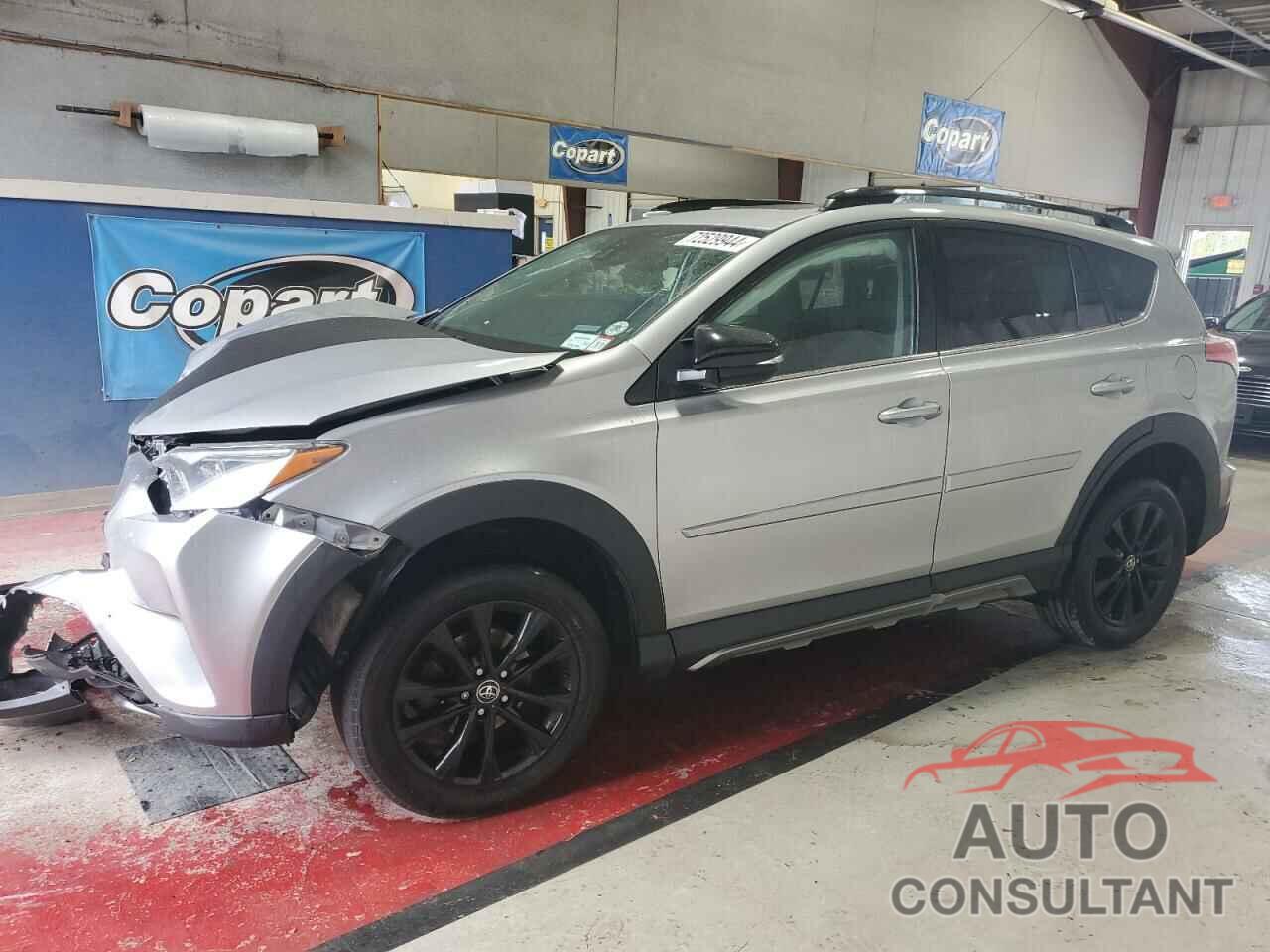 TOYOTA RAV4 2018 - 2T3RFREV0JW740403