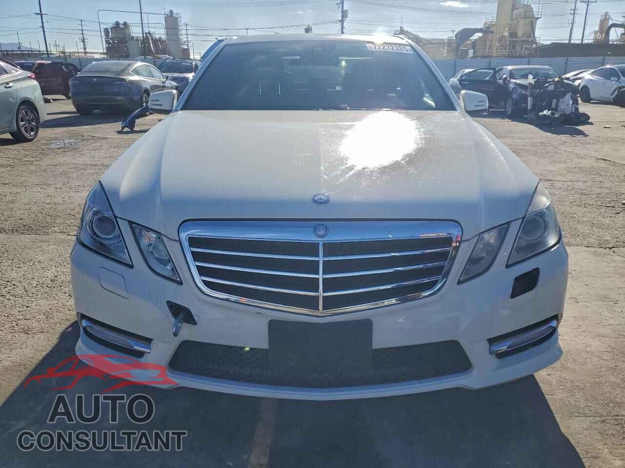 MERCEDES-BENZ E-CLASS 2012 - WDDHF5KBXCA553014