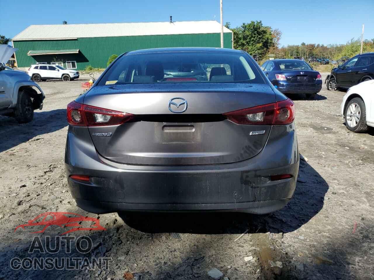 MAZDA 3 2018 - 3MZBN1U7XJM217851
