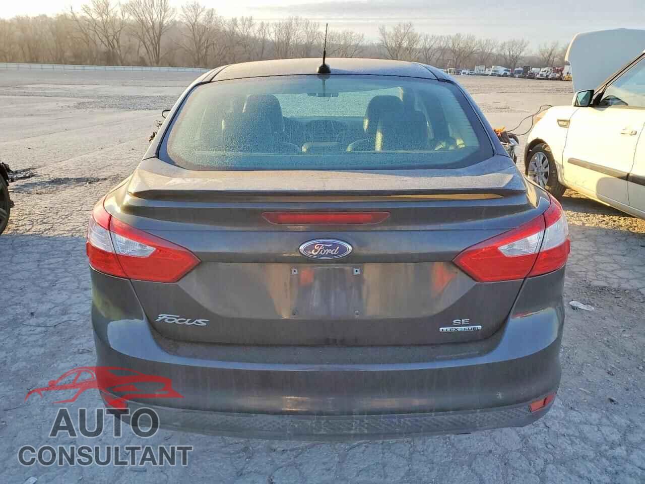 FORD FOCUS 2014 - 1FADP3F28EL288630