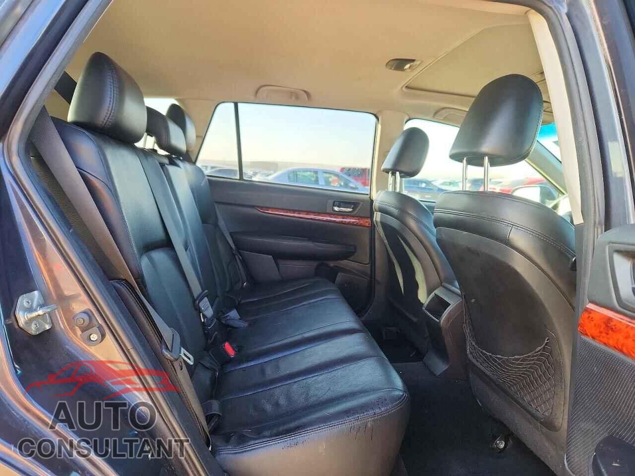 SUBARU OUTBACK 2010 - 4S4BRDKC8A2319077