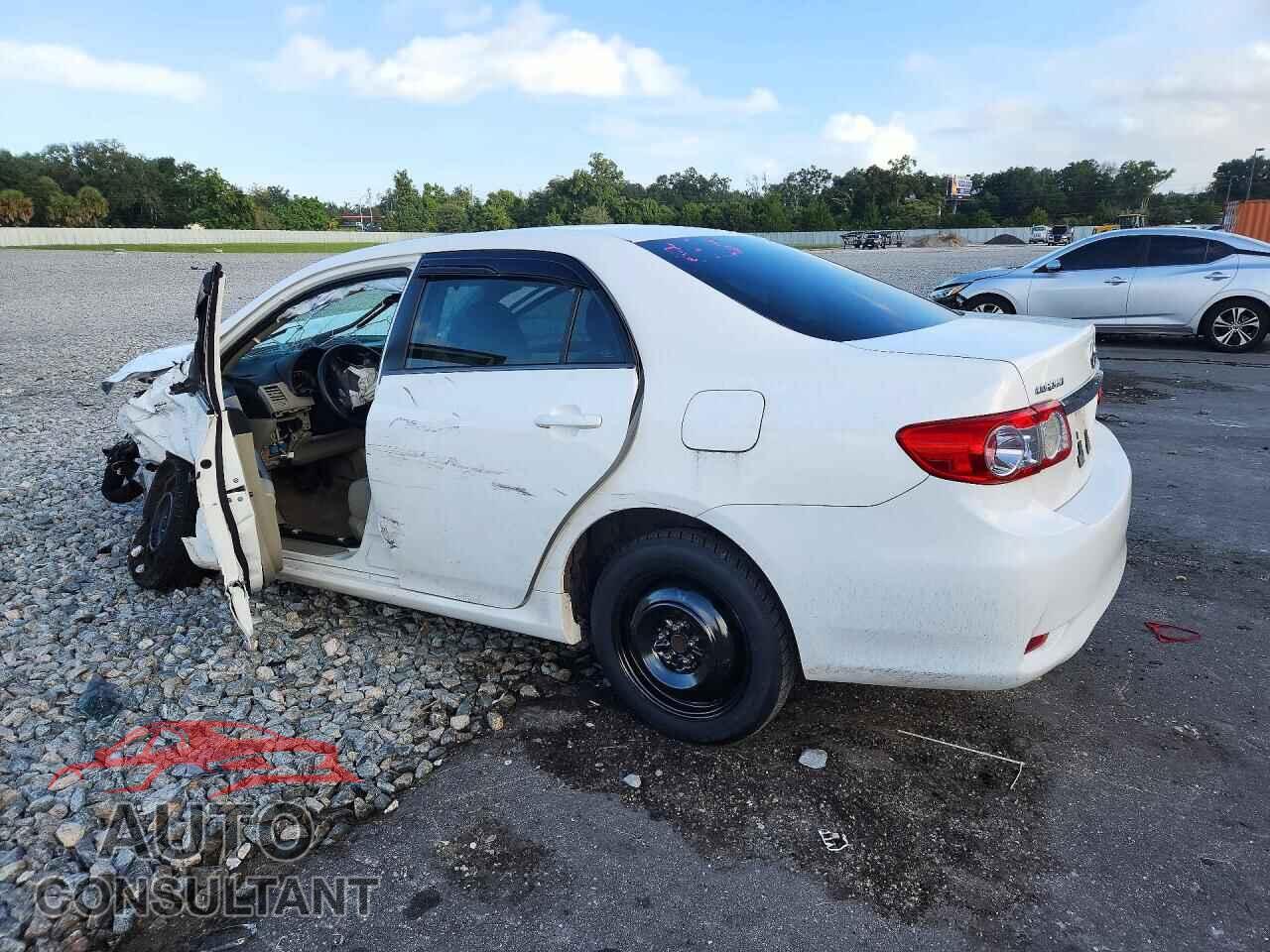 TOYOTA COROLLA 2012 - 2T1BU4EE1CC825953