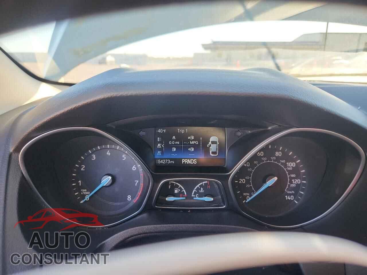 FORD FOCUS 2017 - 1FADP3FE4HL309746