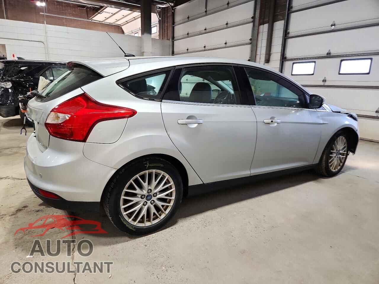 FORD FOCUS 2013 - 1FADP3N29DL116607