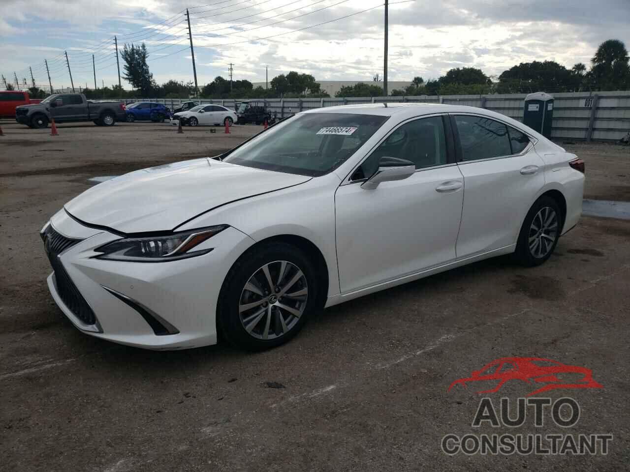 LEXUS ES350 2021 - 58ADZ1B10MU108270