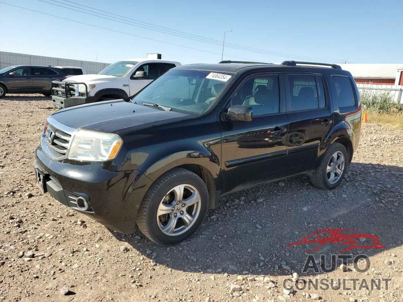 HONDA PILOT 2015 - 5FNYF4H59FB026082