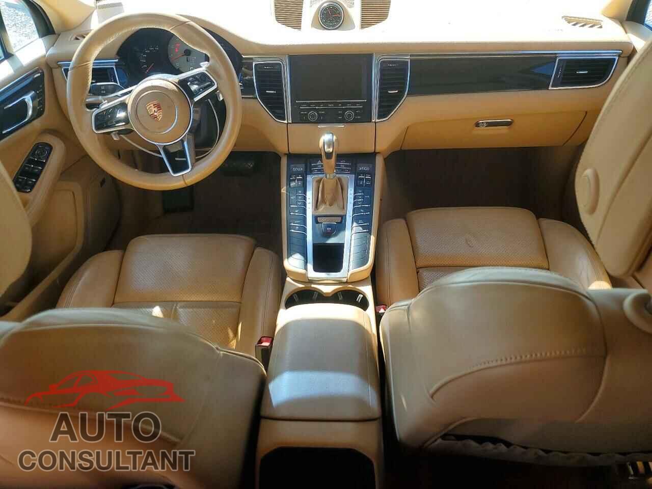 PORSCHE MACAN 2015 - WP1AB2A59FLB44107