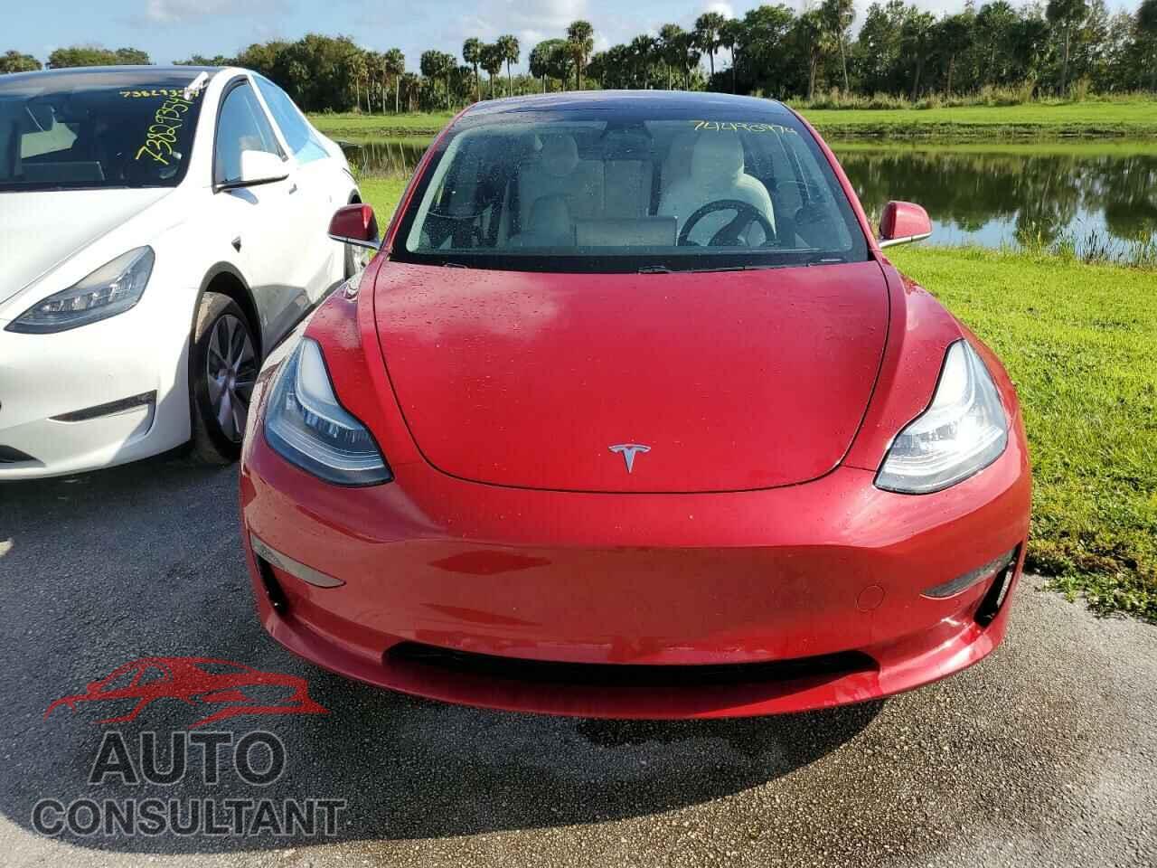 TESLA MODEL 3 2018 - 5YJ3E1EB0JF085942